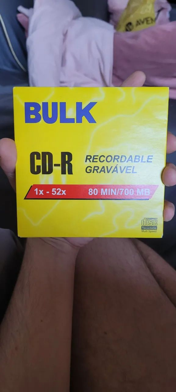 14 CDs virgens