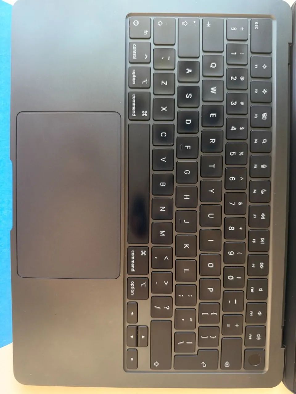 MacBook Air M2 13" 8GB 256GB Meia-noite - Foto 5