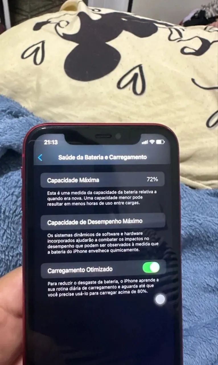 iPhone 11 RED 64GB - Foto 3