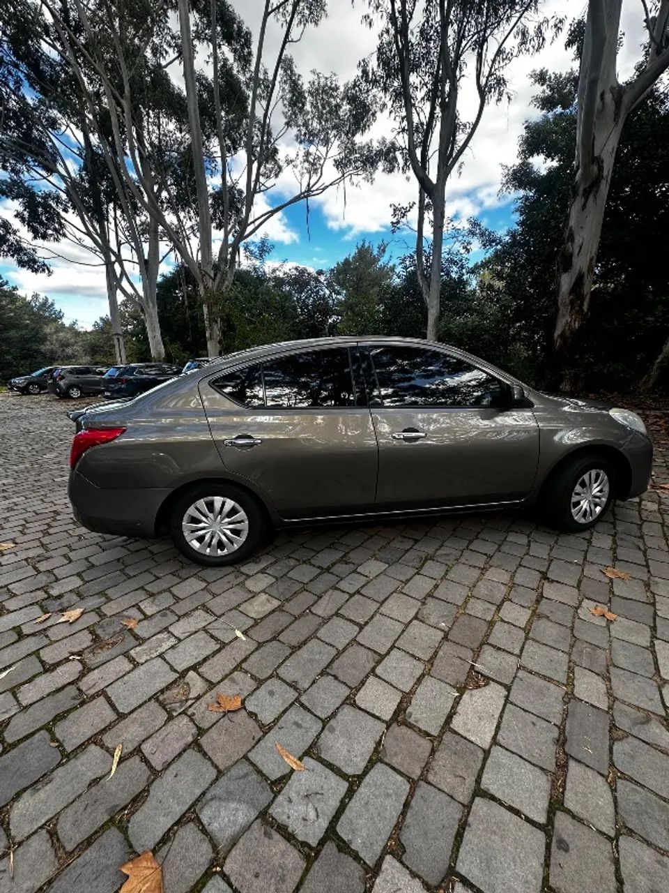 Nissan Versa 2014