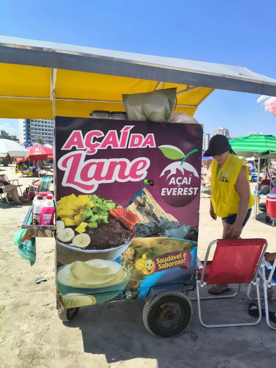 Vendo carrinho de açaí com licença temporária  - Foto 2