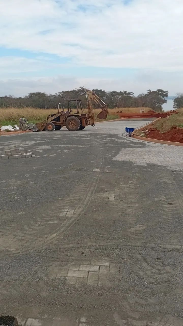 Trabalhamos com assentamento de paver e meio fio. - Foto 4