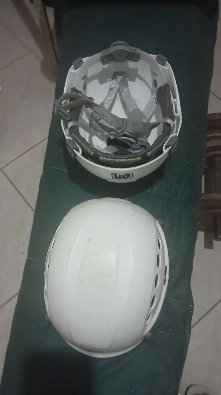 2 Capacete de alpinista  - Foto 2