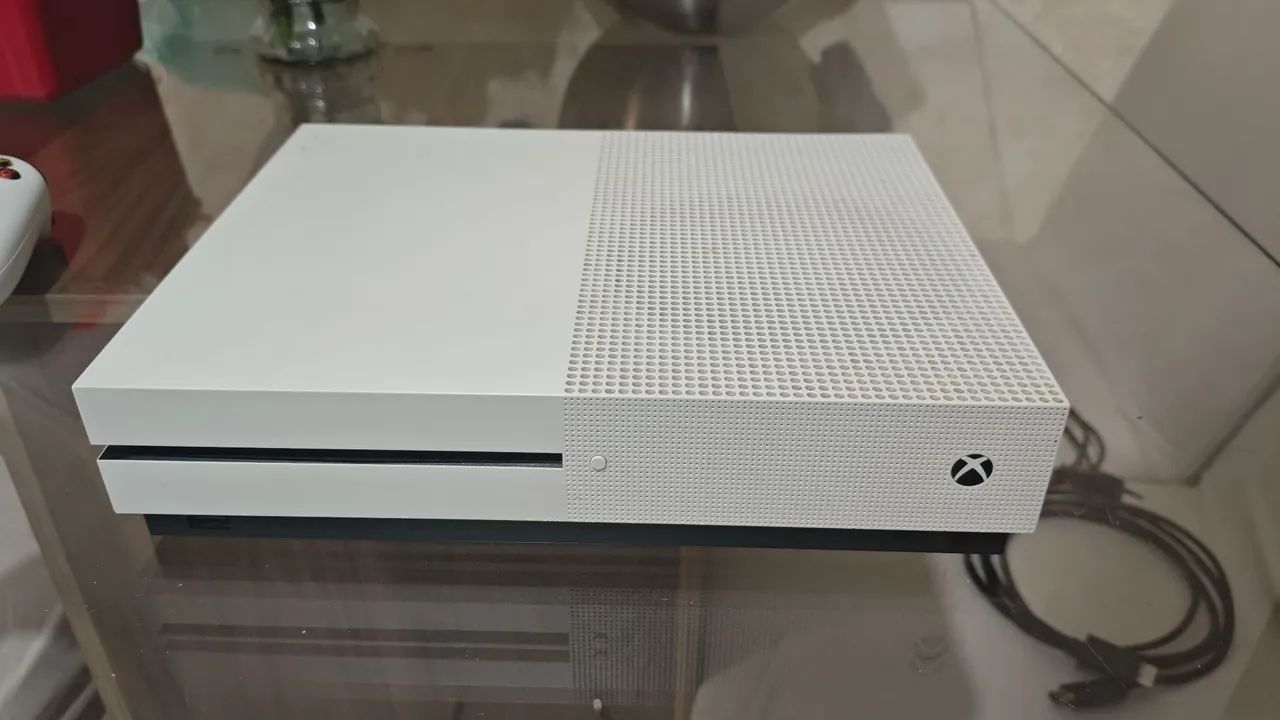 Xbox One S 1TB - Foto 3