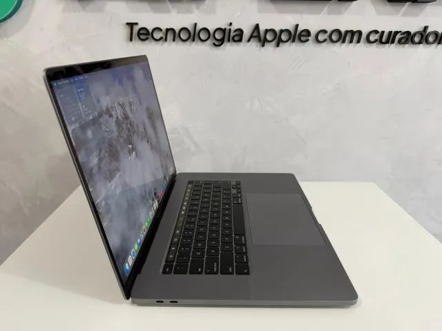 MacBook Pro 16インチ i9 64/2TB CAD/BIM&3D設計 MacBook Pro 16″ CTO i9 2.4 64GB – 2TB Cinza Espacial – Acronsoft