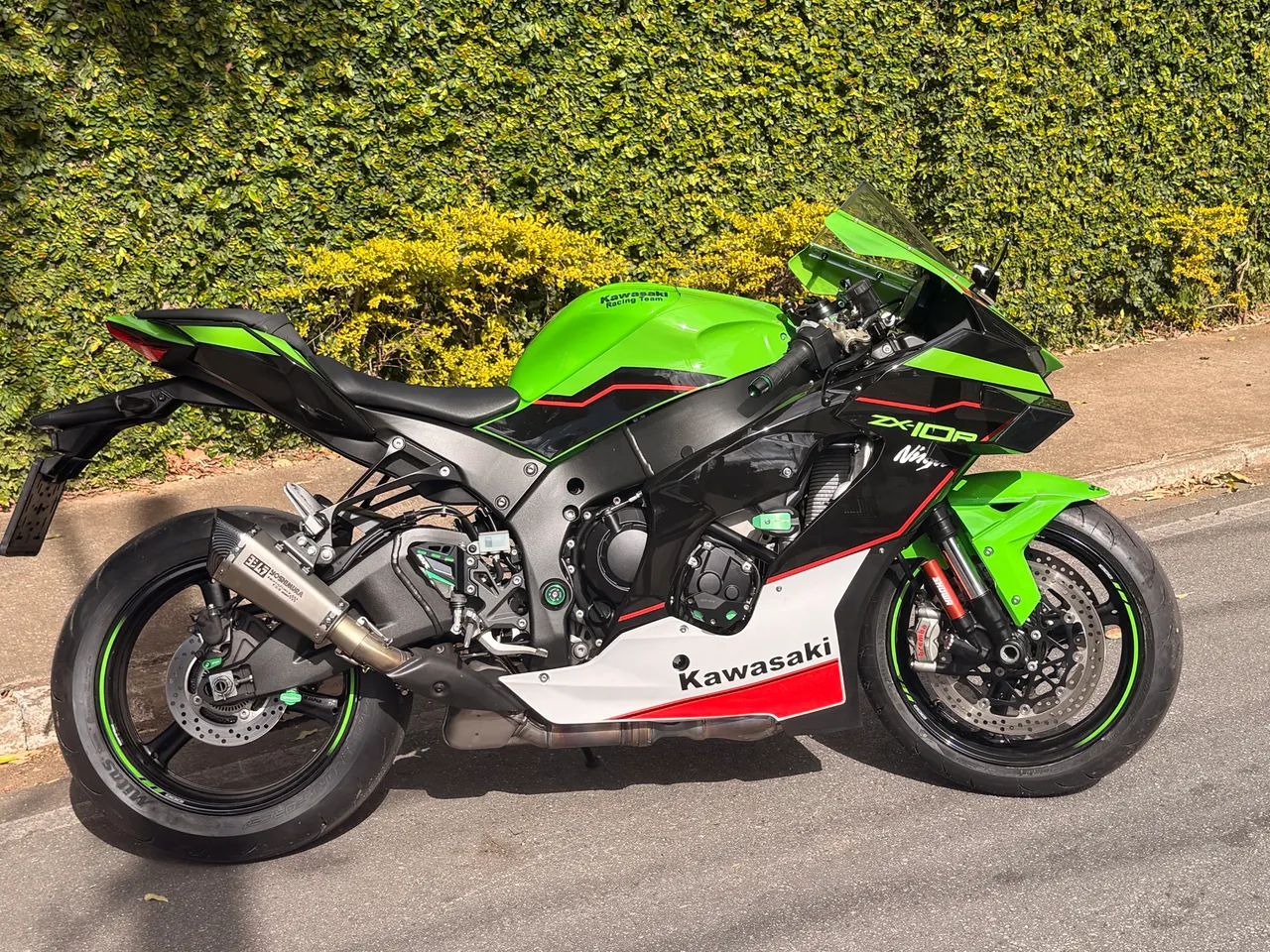 Kawasaki Zx-10/ Zx-10r 1000cc 2025 - 1532031207 | OLX