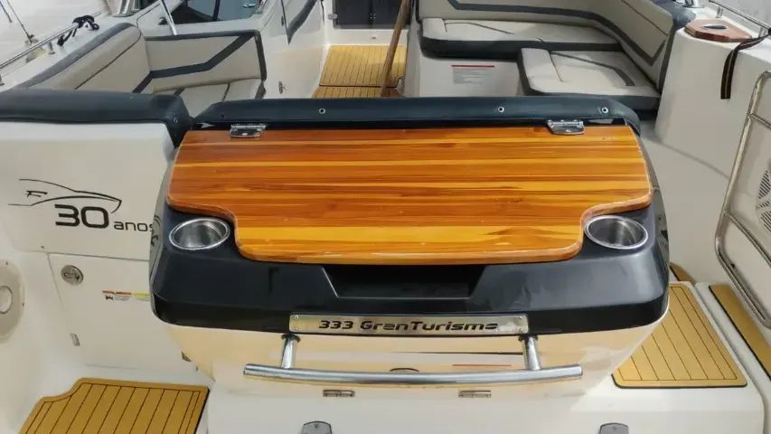 Lancha Focker 333 Gt Motor Mercruiser 4.5 250hp B3 Encalhe - Foto 11