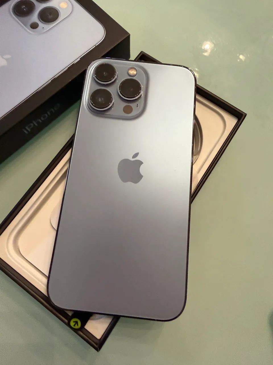 iPhone 13 Pro 256 gb azul ( muito novo ) - Celulares e Smartphones
