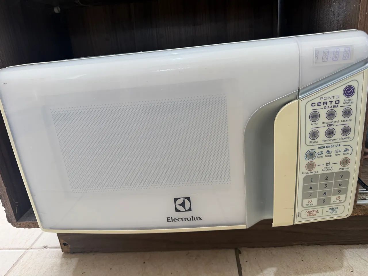 Microondas Electrolux 25 litros  - Foto 2