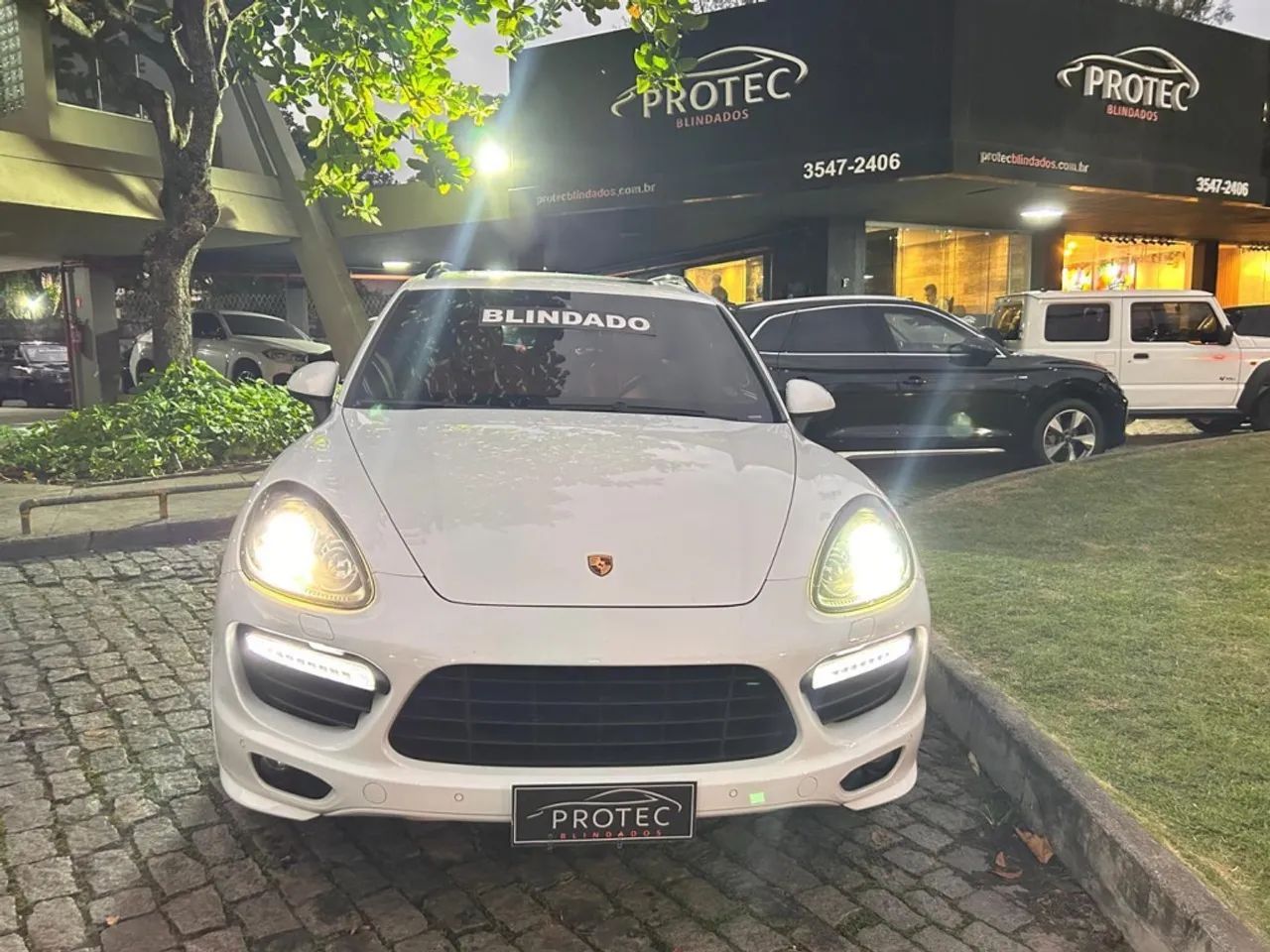 Porsche Cayenne 2014