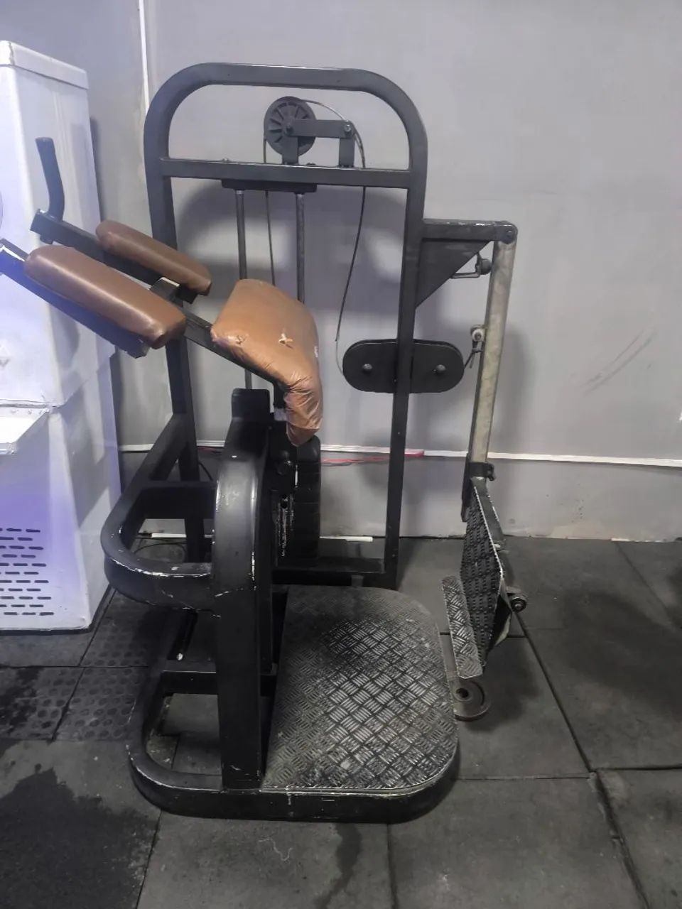 Aparelho de gluteo  - Foto 2