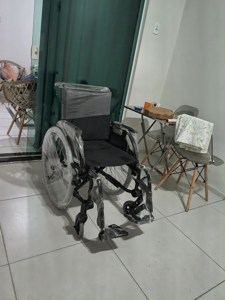 Cadeira de roda acolchoada 