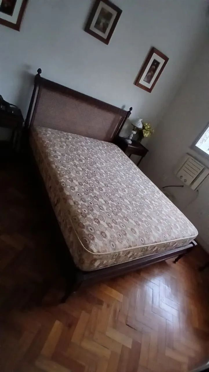 Cama antiga(colchão a parte) - Foto 2
