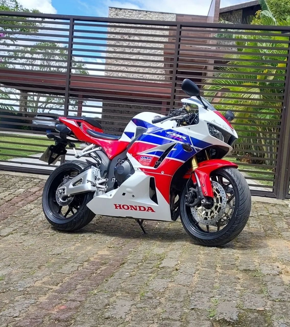 CBR 600RR 2014 SO 15 MIL KM - Foto 2