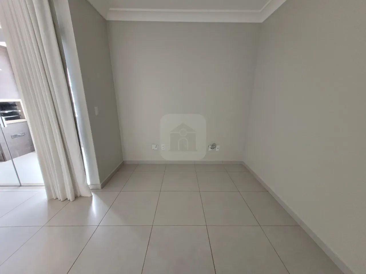 Apartamento Padrão em Uberlândia - Foto 3