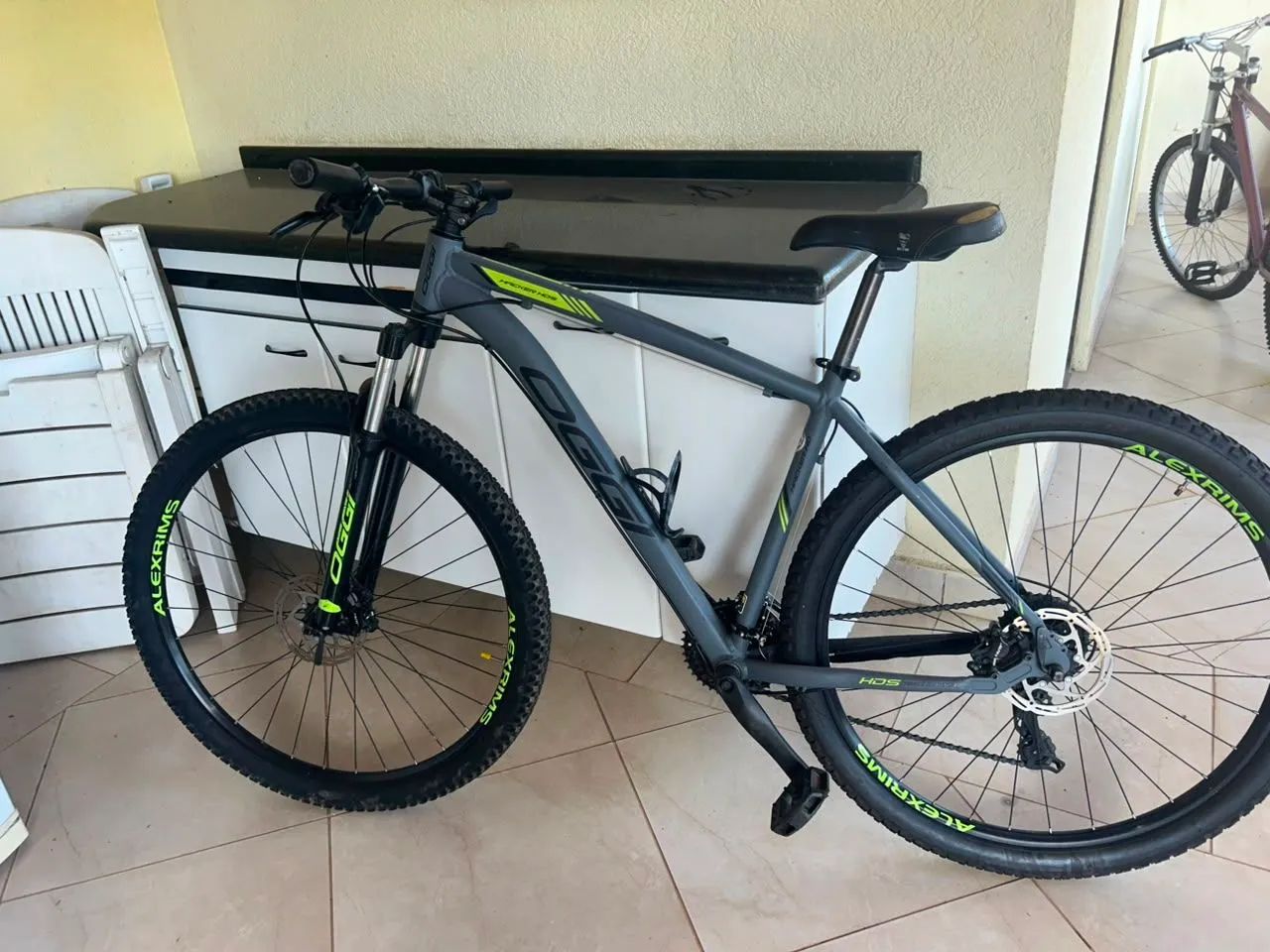 Bicicletas Semi-novas e Usada - Foto 4