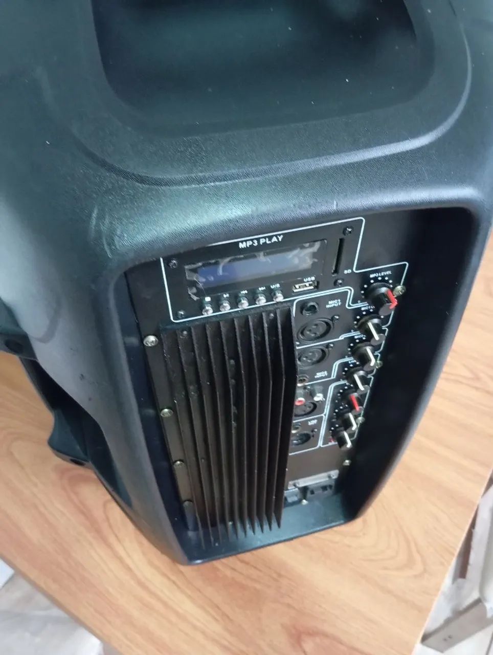 Caixa ativa Boomer 12 - 250w - Foto 3