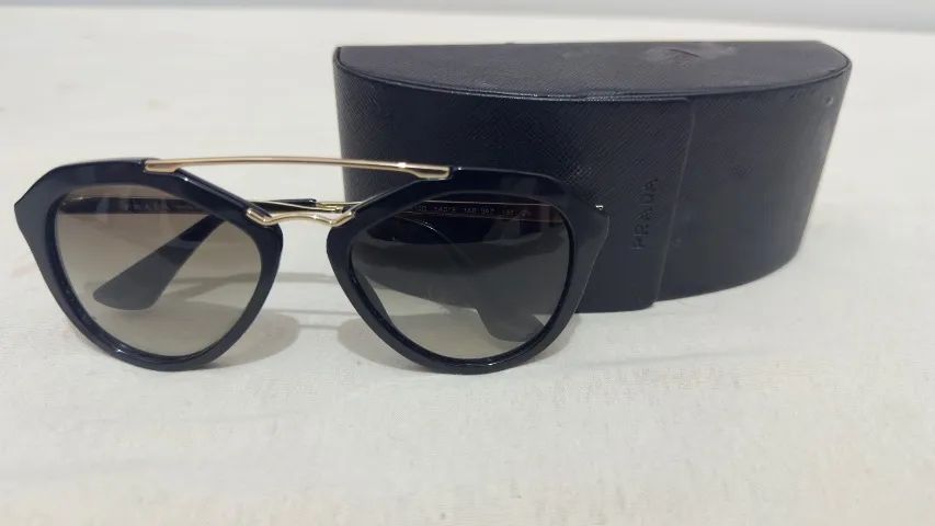 Óculos Prada Feminino original usado  - Foto 2