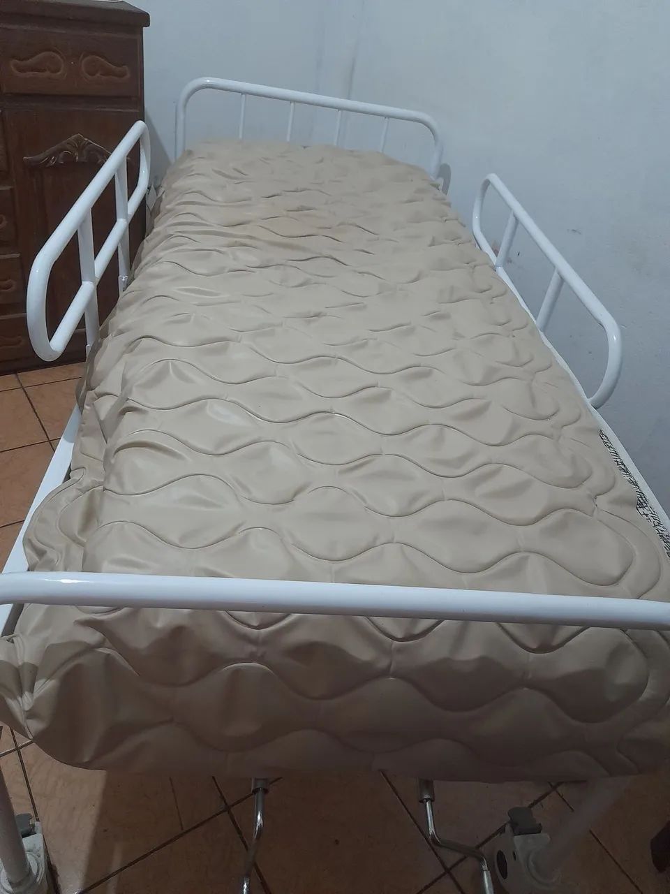 Cama hospitalar - Foto 2