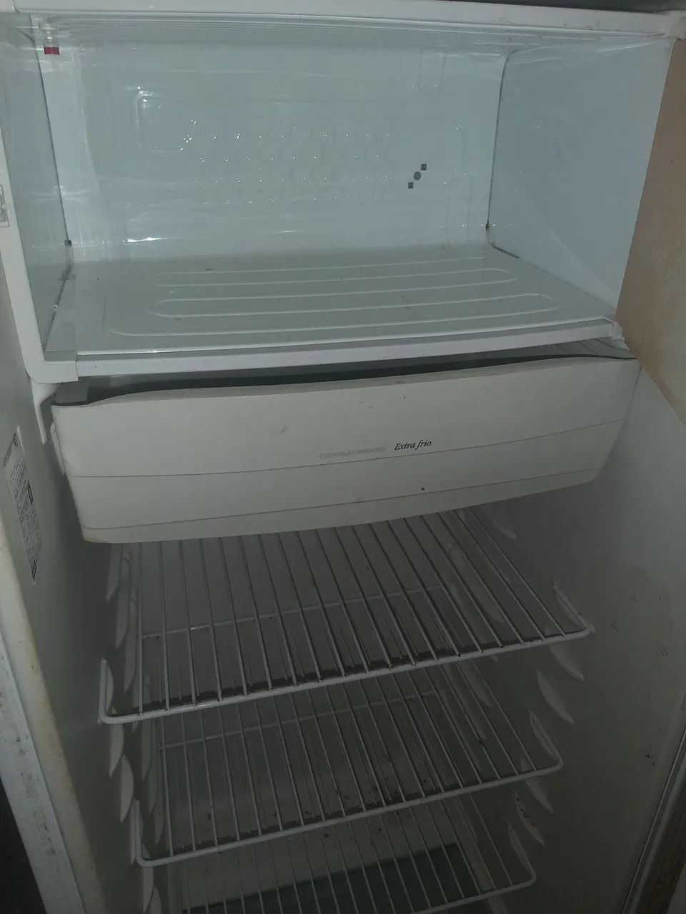 Geladeira Electrolux média - Foto 3