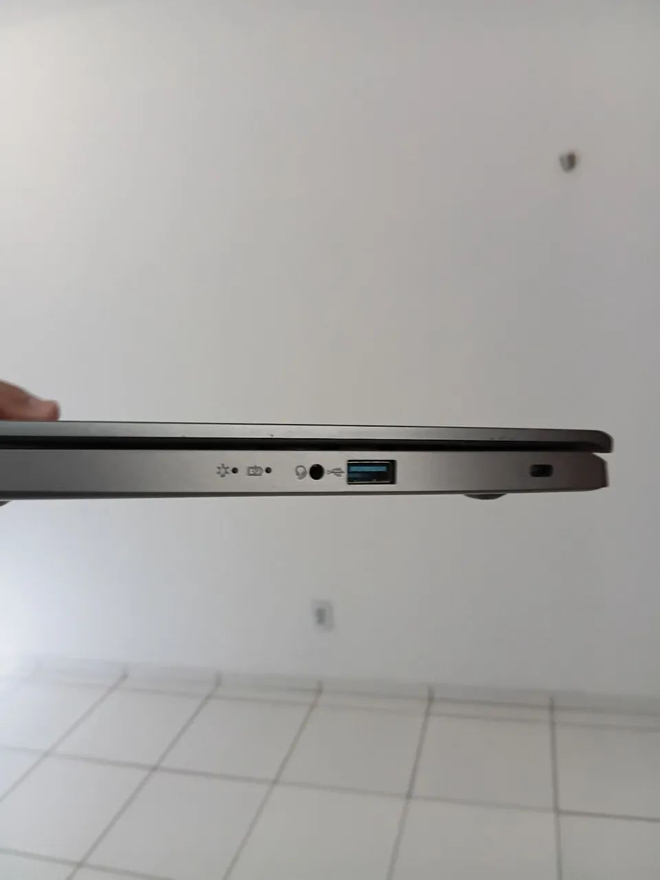 Vendo notebook Acer i5  - Foto 3
