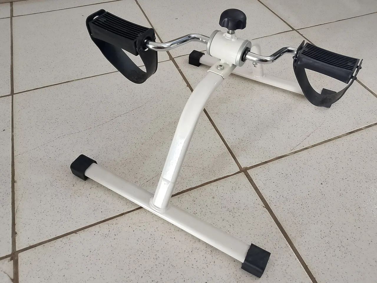 BICICLETA ERGOMÉTRICA NOVA SEM USO  - Foto 3