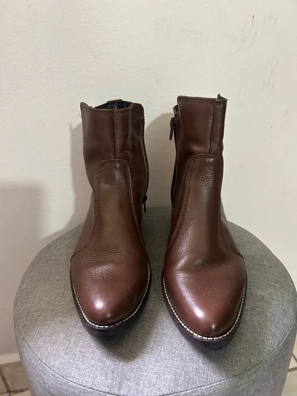Bota Marrom bico redondo 