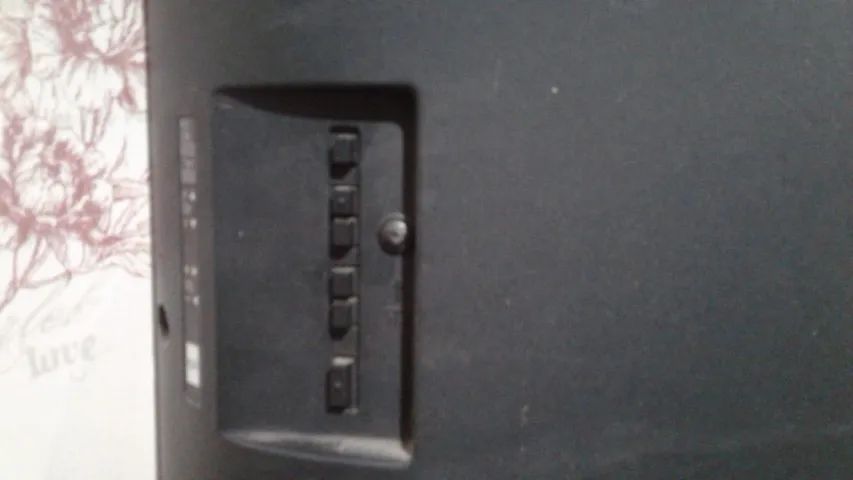 TV Panasonic de 32 polegadas LED não smart - Foto 5