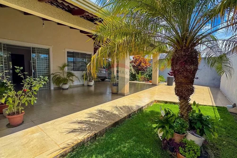 "Conforto e Estilo no Paranoá - Casa 5 Quartos" - Foto 2
