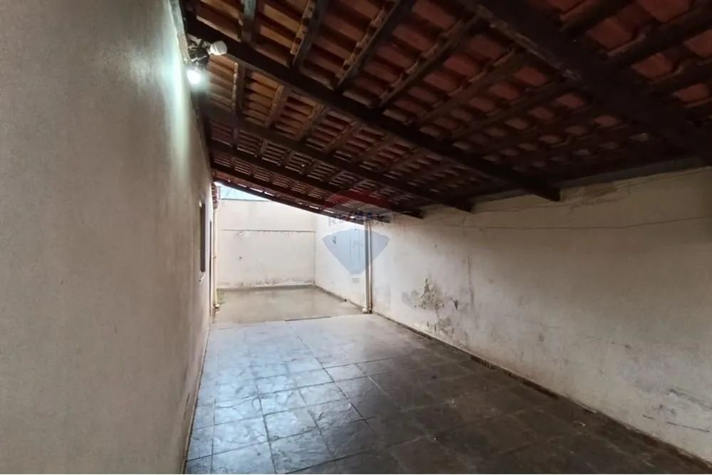 Casa À Venda, Com Dois Quartos, No Bairro Independência Em Ituiutaba-MG. - Foto 4