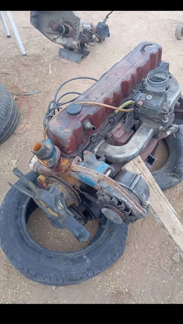 Motor de opala 6 cilindros  - Foto 2