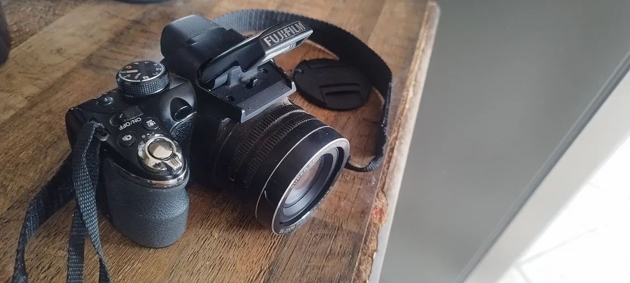 Câmera digital Fujifilm - Foto 2