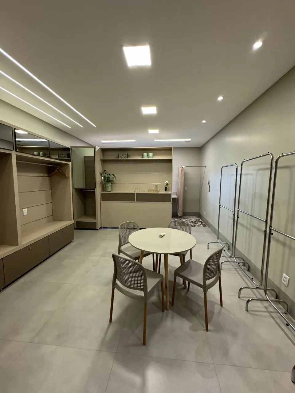 Sala Comercial Mobiliada no Setor Bueno - Foto 2