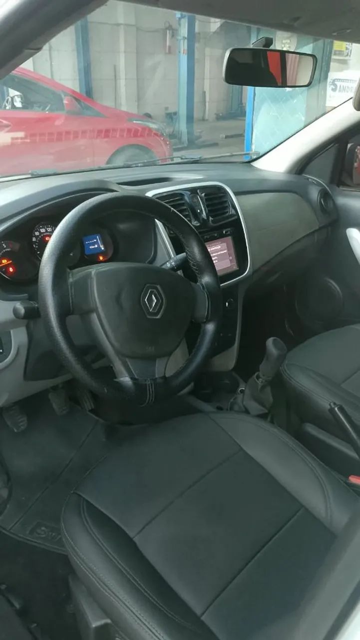 Renault Logan Expression Flex 1.6 16V 4P 2018 - Foto 4