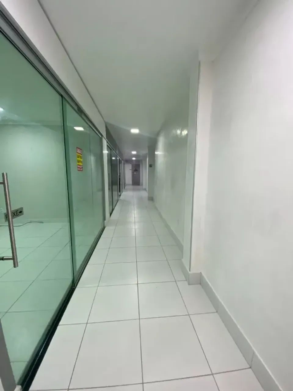 ALUGA-SE SALAS E LOJAS NO CENTRO DA CIDADE ALTA 