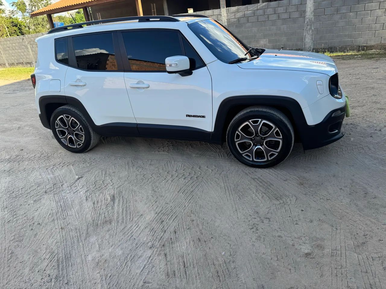 Jeep Renegade Renegade Longitude 1.8 4x2 Flex 16V Aut. 2016