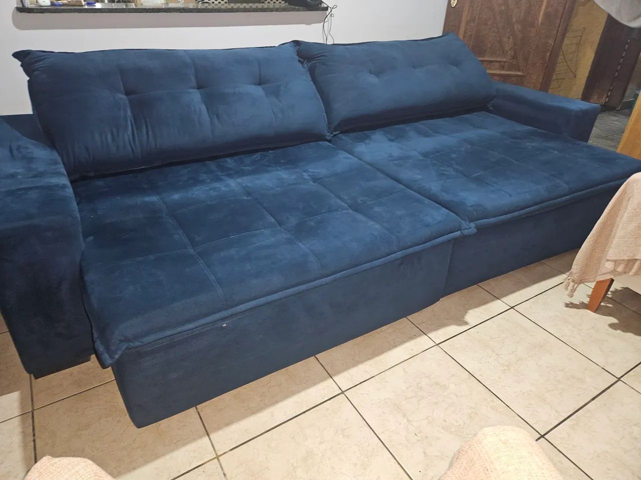 Vendo sofá3 metros azul novo . - Foto 2