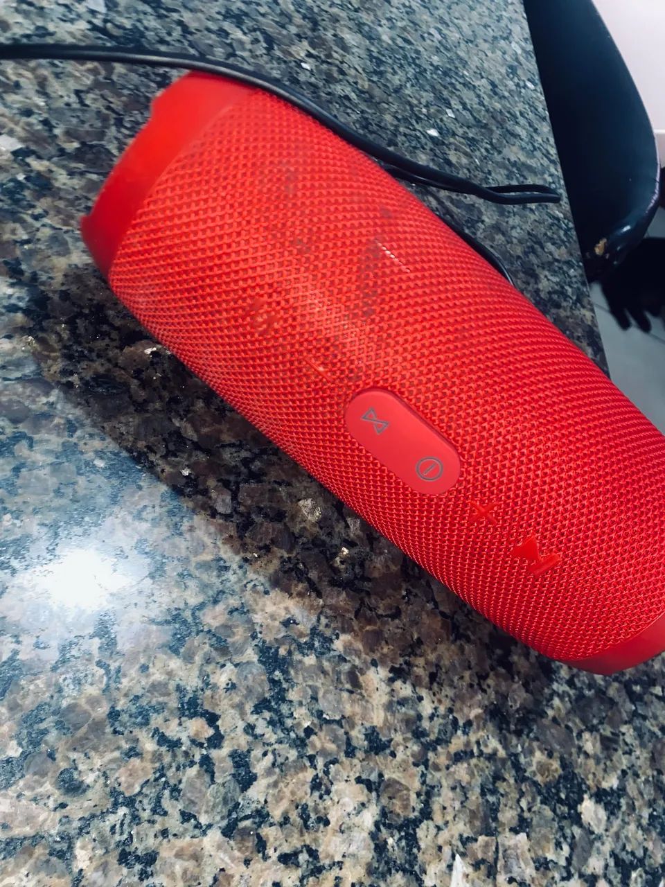 Vendo caixa de som com cabo embutido  - Foto 3