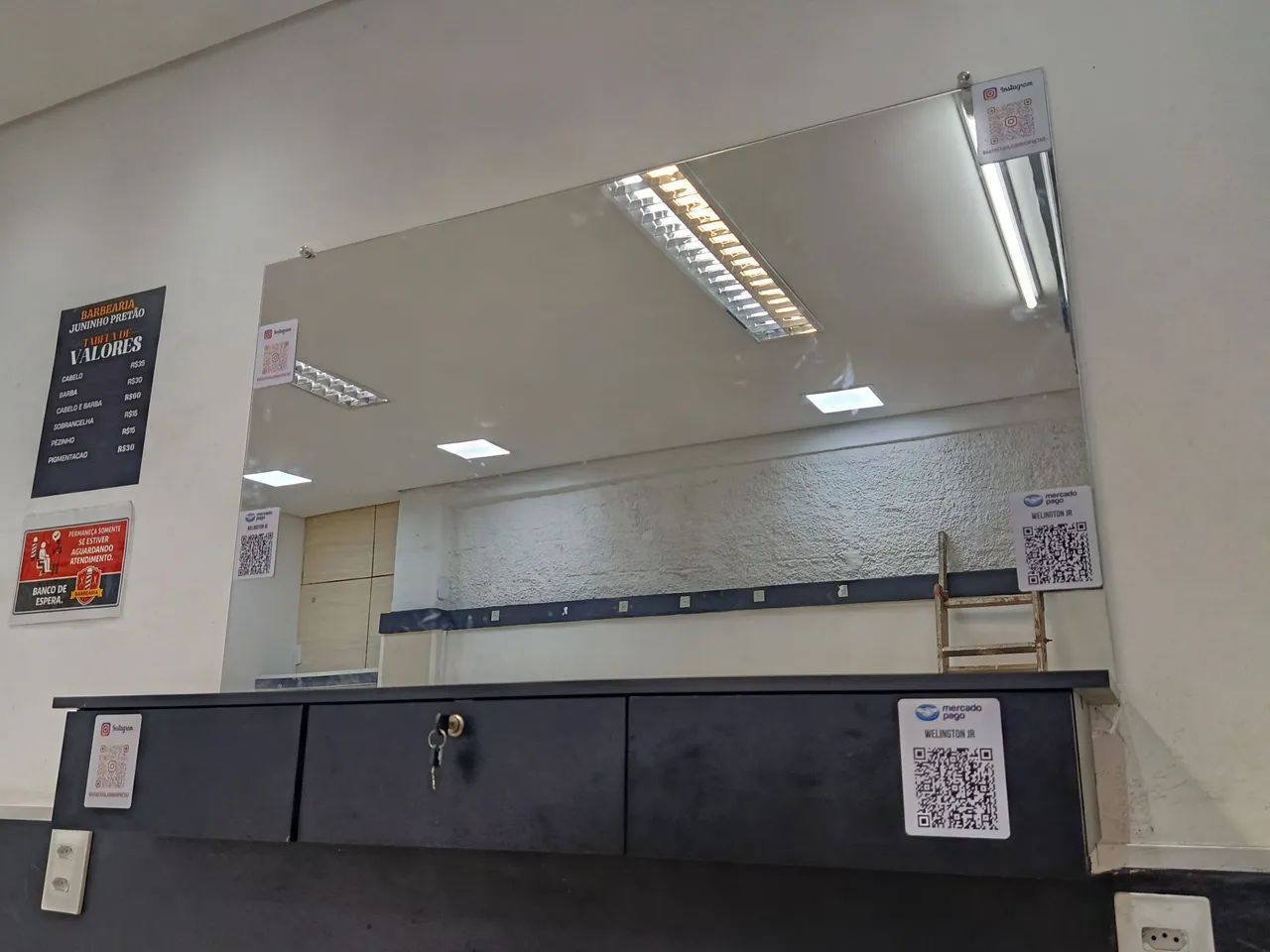 BANCADA DE SALÃO COM ESPELHO  - Foto 3