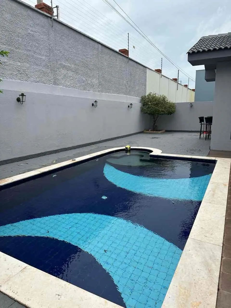 Casa alphaville 1 para locação ou Venda com 3 suites mobiliada e decorada - Foto 2