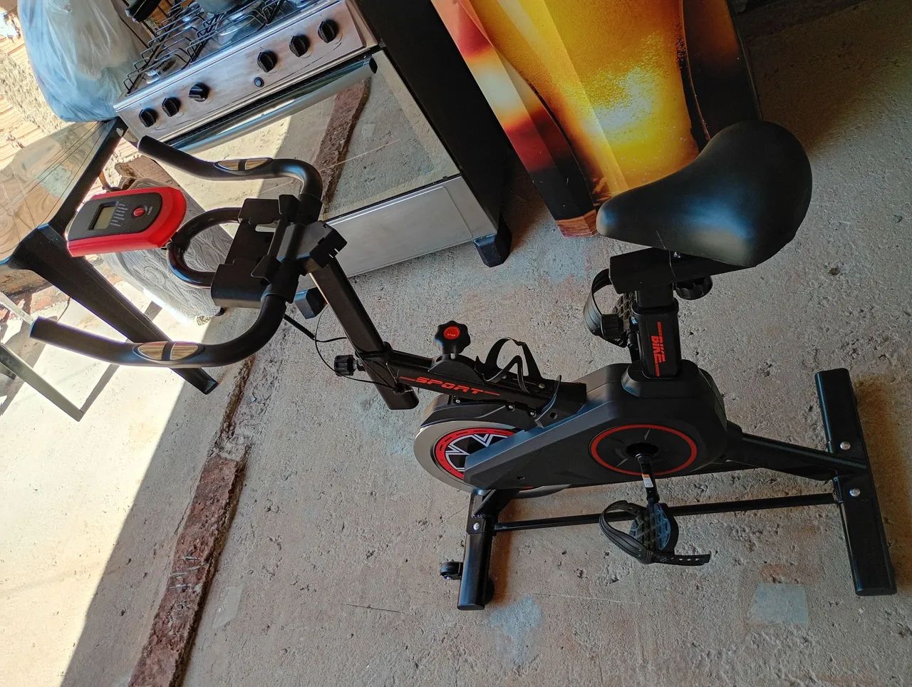 Vende-se uma bicicleta ergométrica nova  - Foto 2