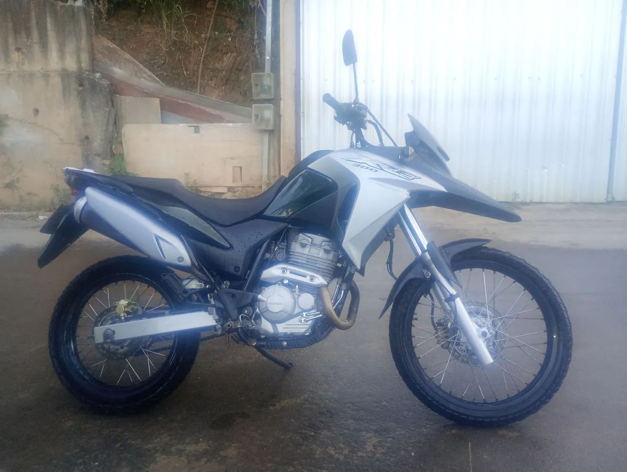 Vendo XRE 300 2013  - Foto 4