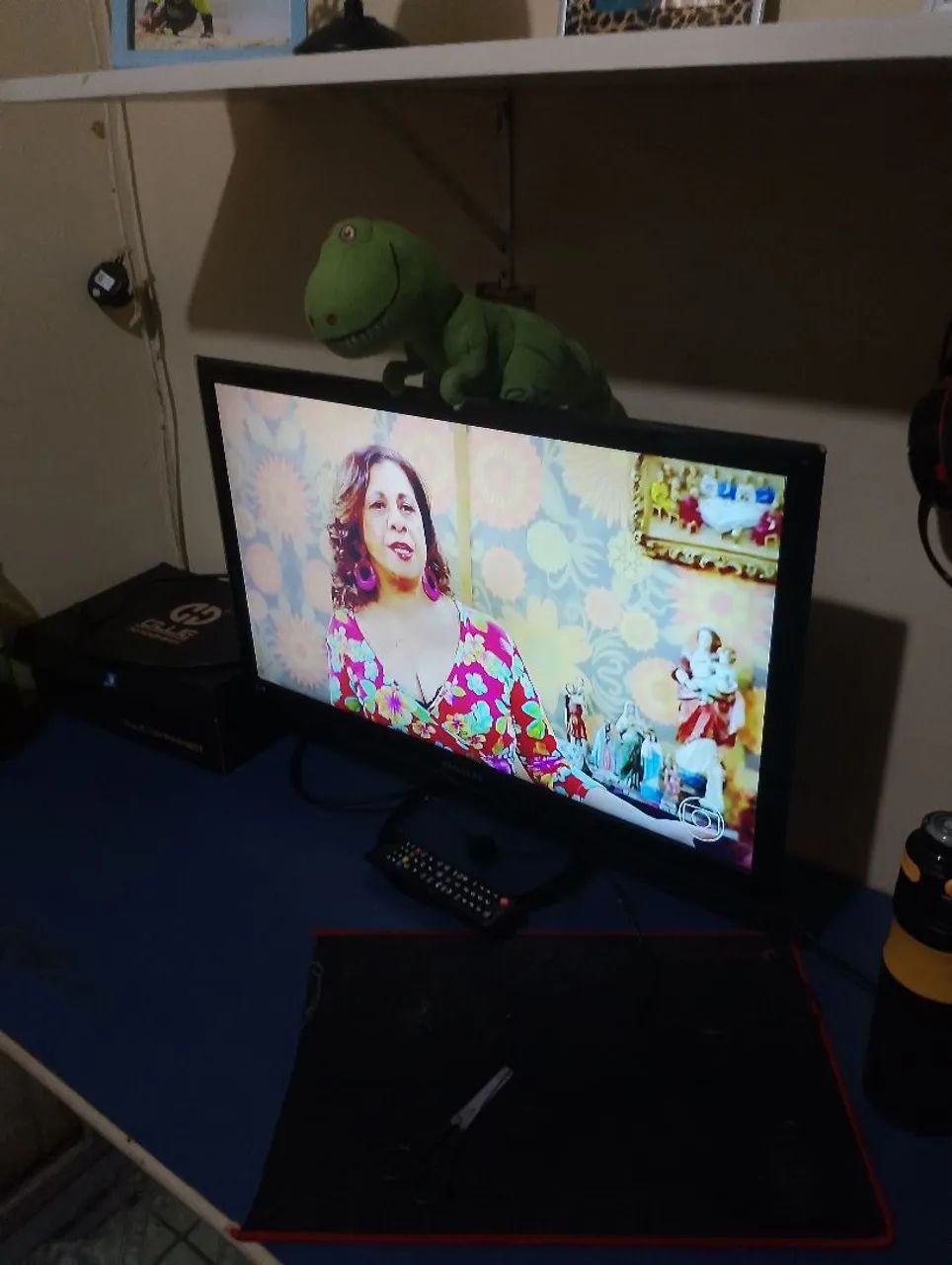 Monitor 27 polegadas Full HD top entrada HDMI  VGA , tv com controle ótima para jogos  ..  - Foto 2