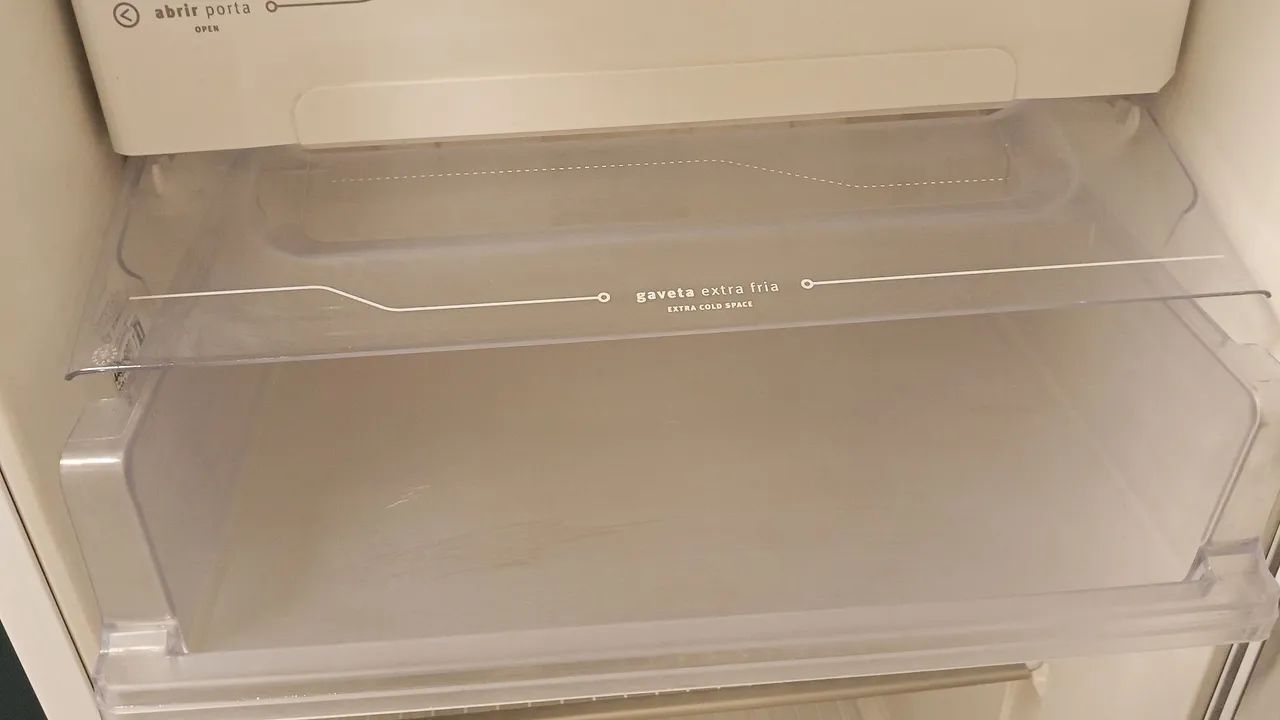 Geladeira Electrolux ESTRAGADA - Foto 4