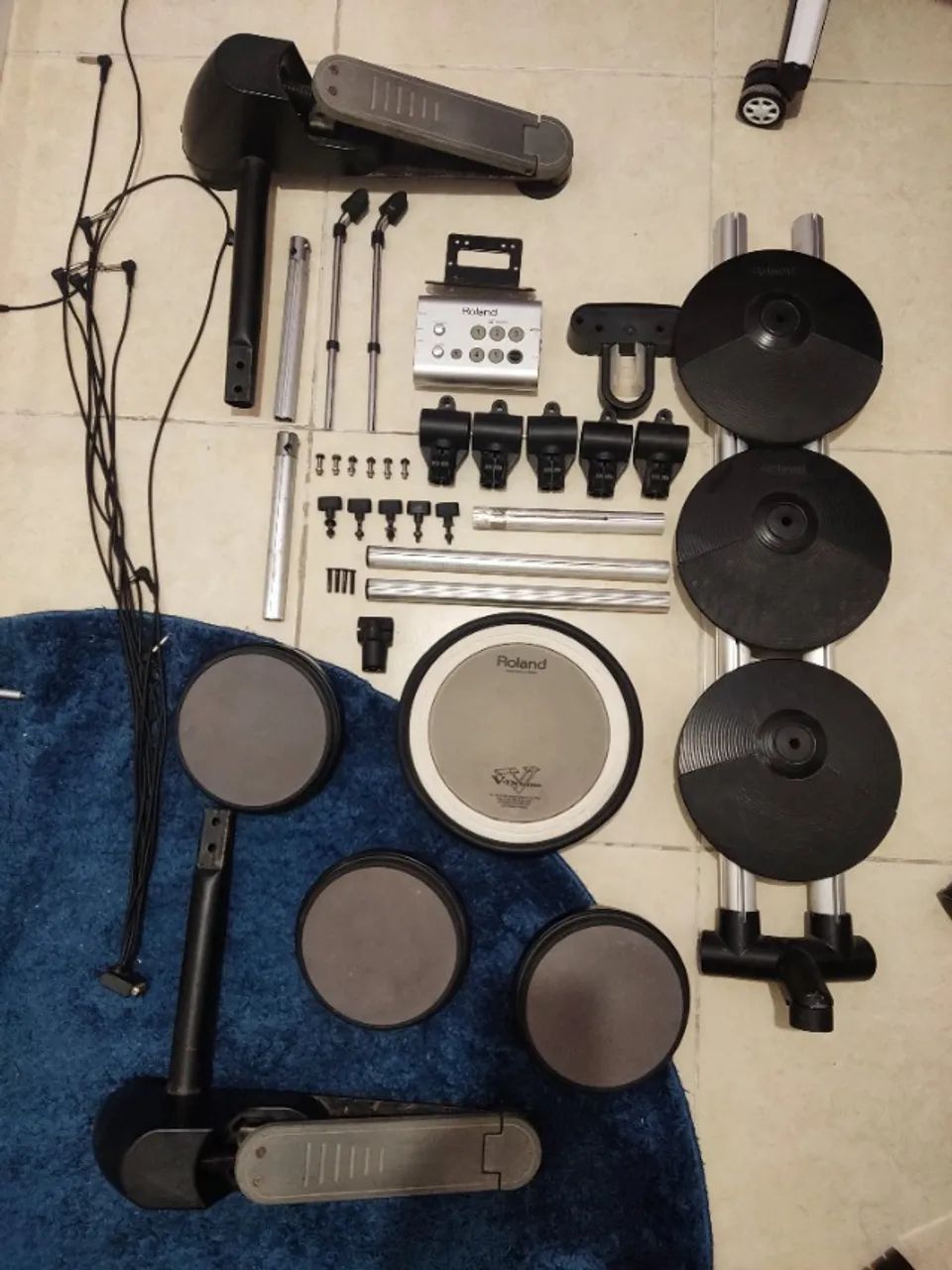 Bateria eletrônica Roland  - Foto 2