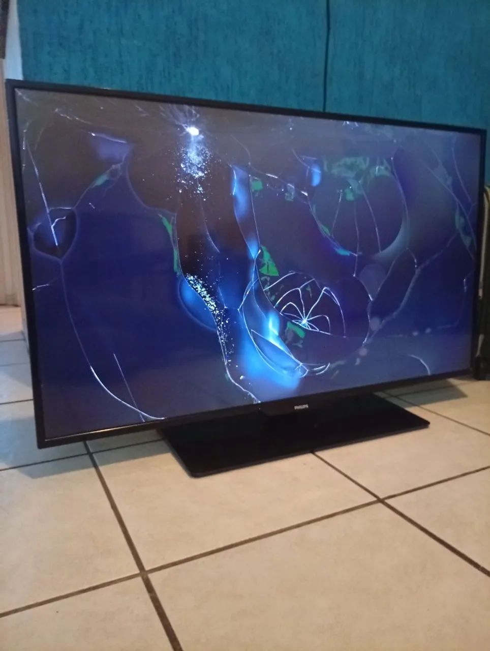 Smart tv Philips 43 polegadas  - Foto 3