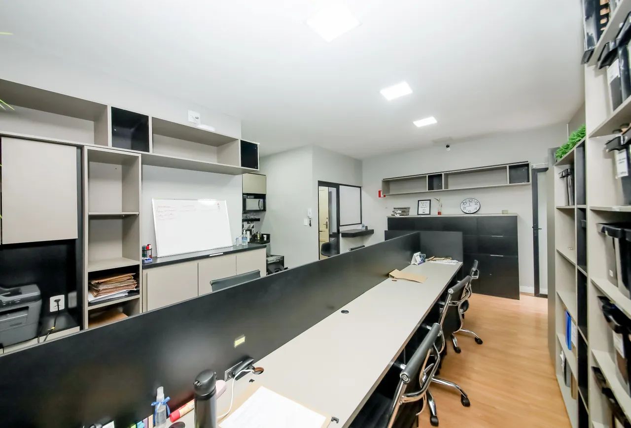 Sala comercial montada e bem localizada para venda - Foto 3