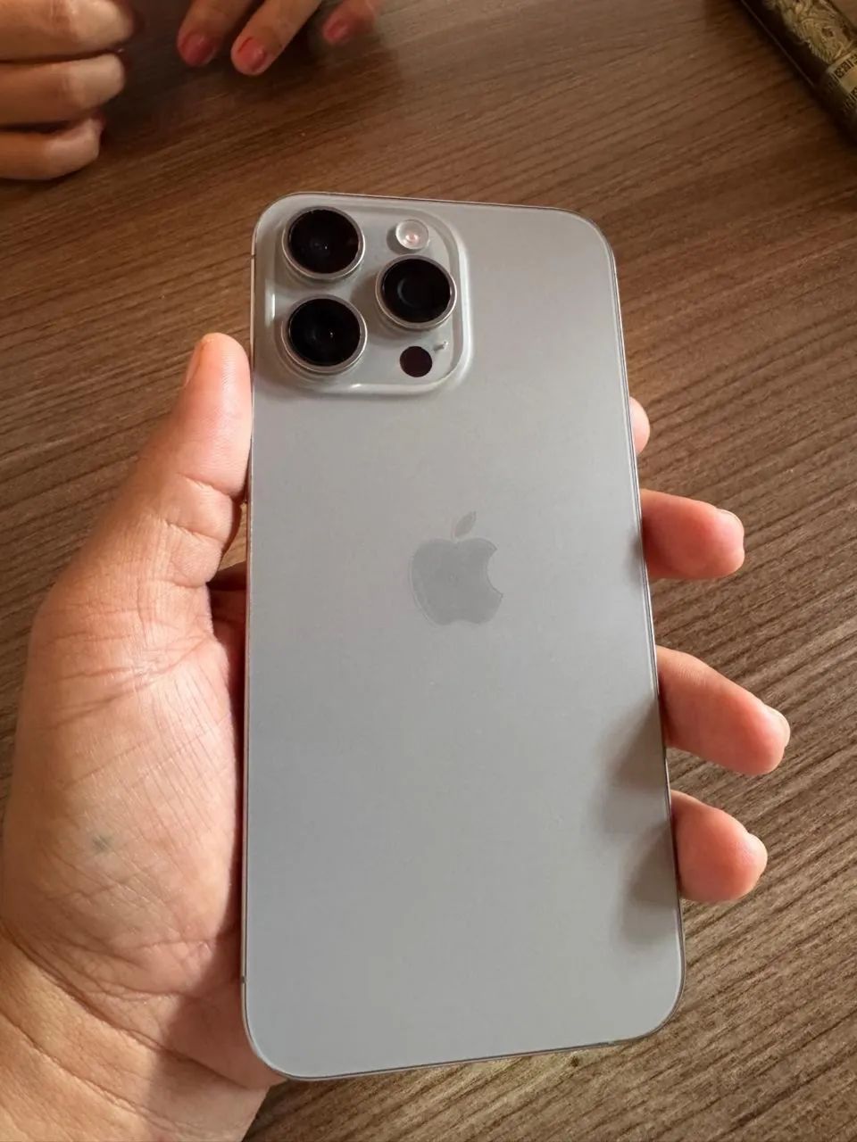 Iphone 15 pro max 1tb - Foto 2