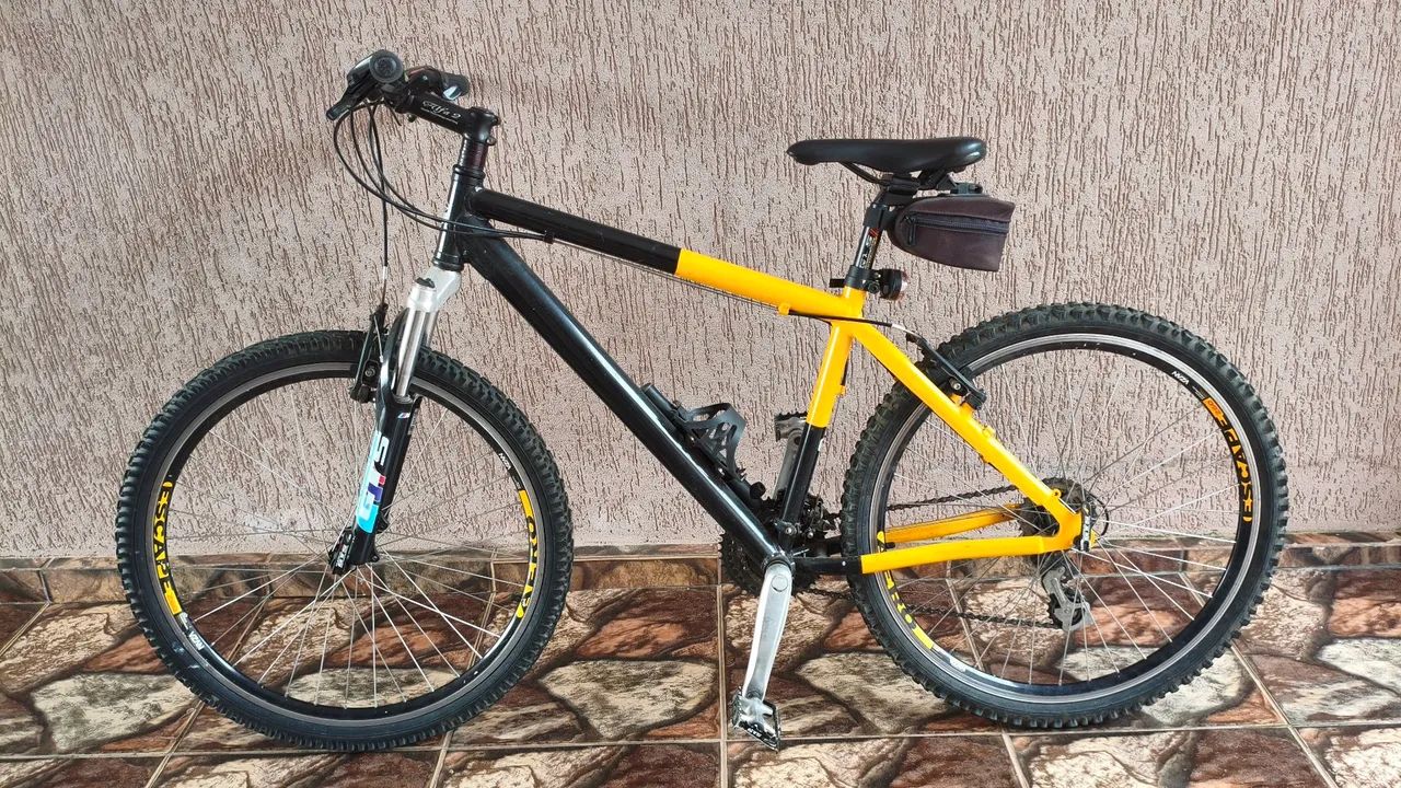 Bicicleta aro 26  - Foto 2