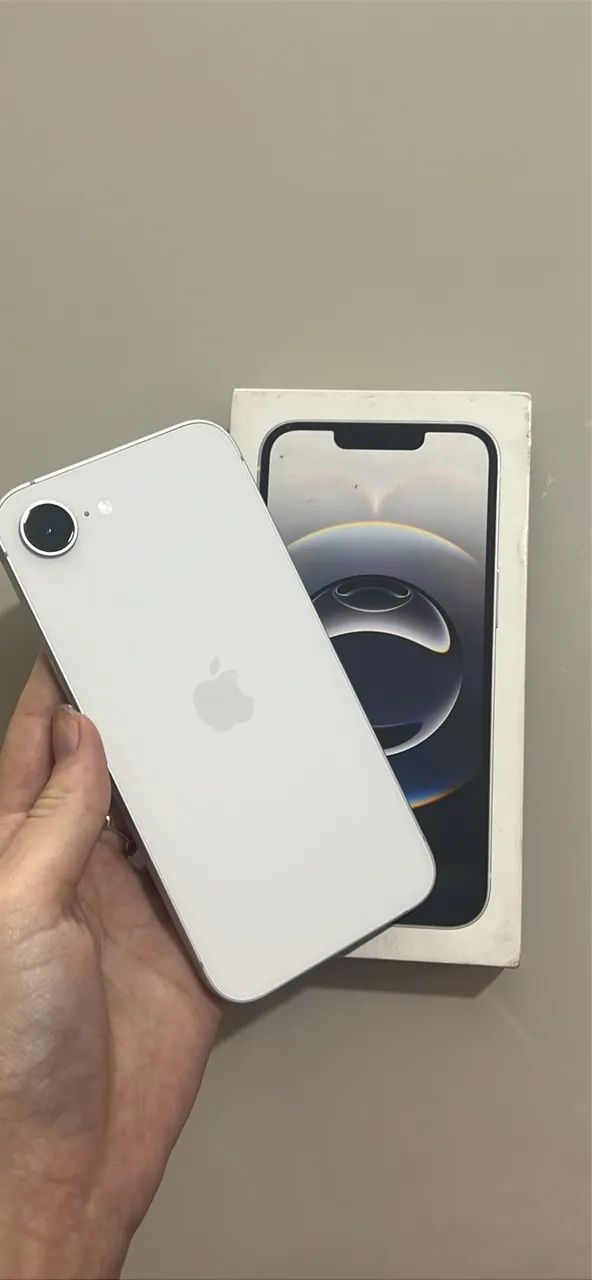 iPhone 16e 128GB garantia Apple 02/2027 impecável  - Foto 2